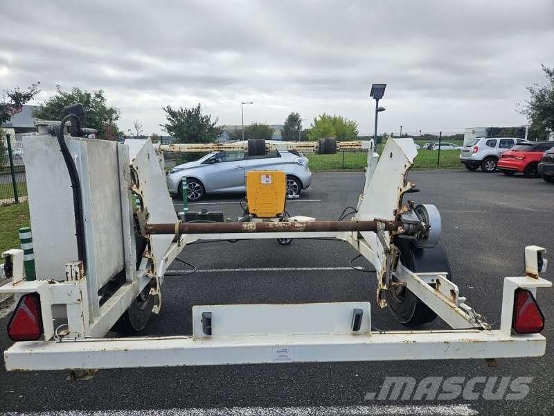 Adoc 3T5 Επίπεδες/πλευρικώς ανοιγόμενες ρυμούλκες