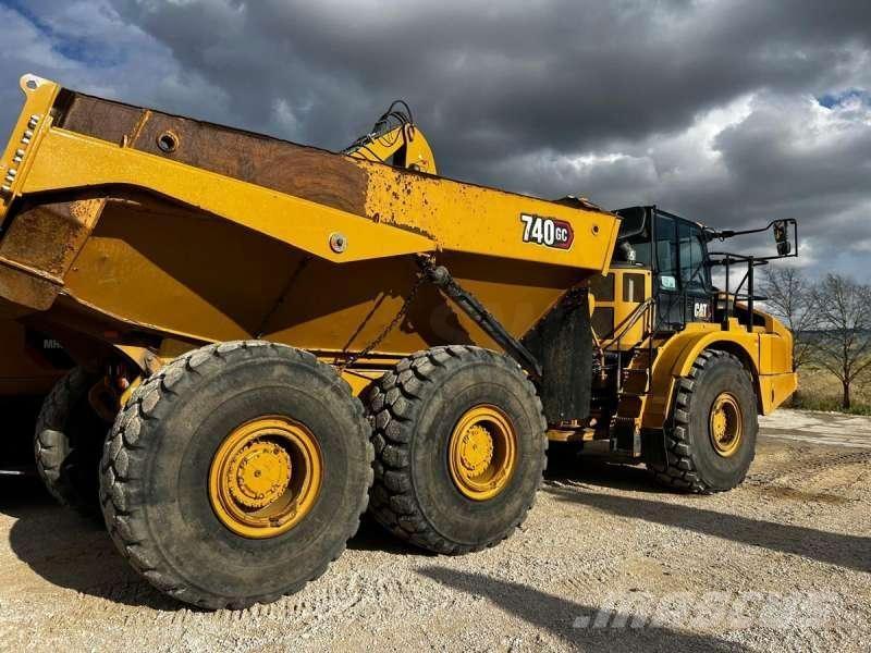 CAT 740GC Σπαστό Dump Truck ADT