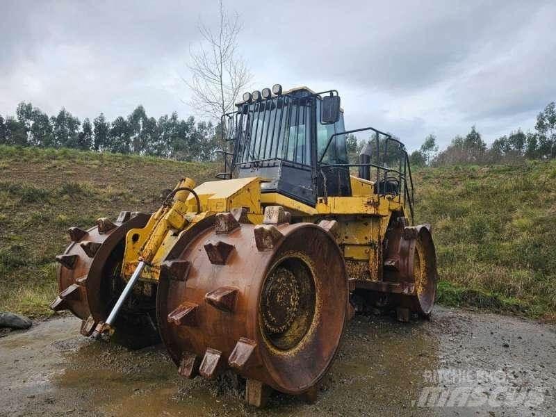 CAT 826GII Κύλινδροι συμπίεσης εδάφους