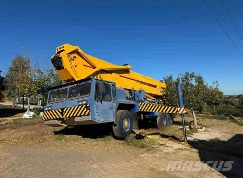 Condor 125/S Γερανοί παντός εδάφους