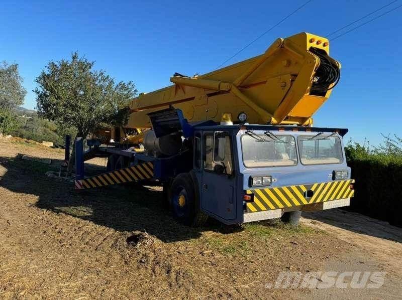 Condor 125/S Γερανοί παντός εδάφους