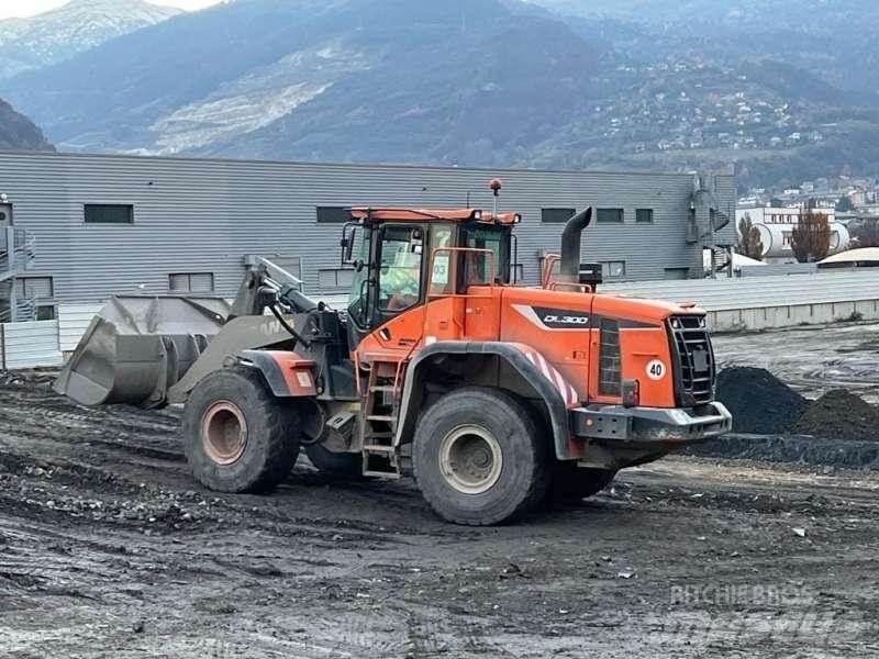 Doosan DL300 Φορτωτές με λάστιχα (Τροχοφόροι)