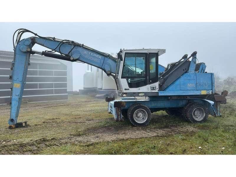 Fuchs MHL320 Βιομηχανικά μηχανήματα διαχείρισης αποβλήτων