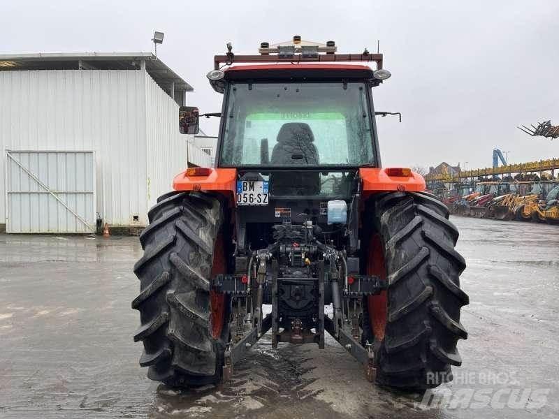 Kubota M108S Τρακτέρ