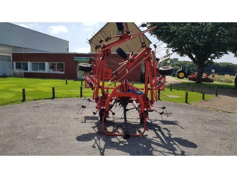 Kuhn GF7802 Τσουγκράνες και χορτοξηραντικές μηχανές