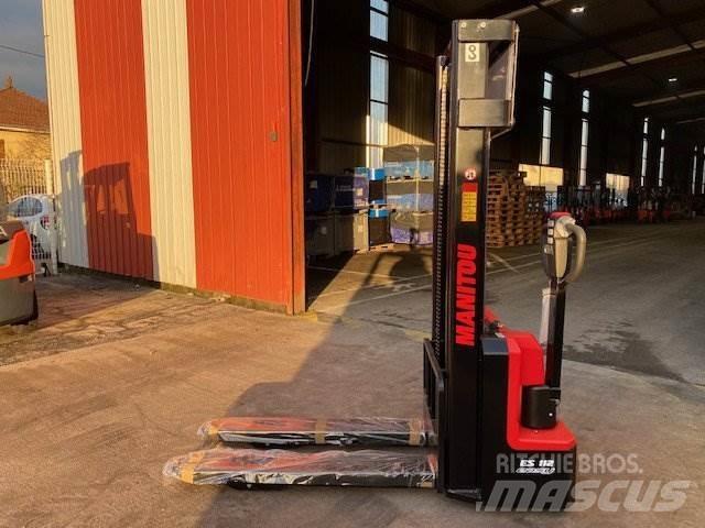 Manilec ES112EASY Παλετοφόρα πεζού χειριστή με ιστό