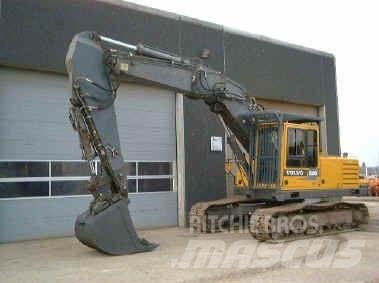 Åkerman EC230B Εκσκαφείς με ερπύστριες