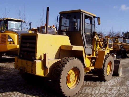 JCB 410 Φορτωτές με λάστιχα (Τροχοφόροι)