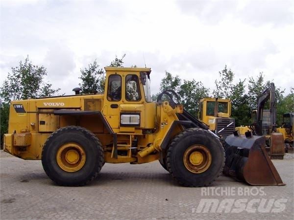Volvo L120 Φορτωτές με λάστιχα (Τροχοφόροι)