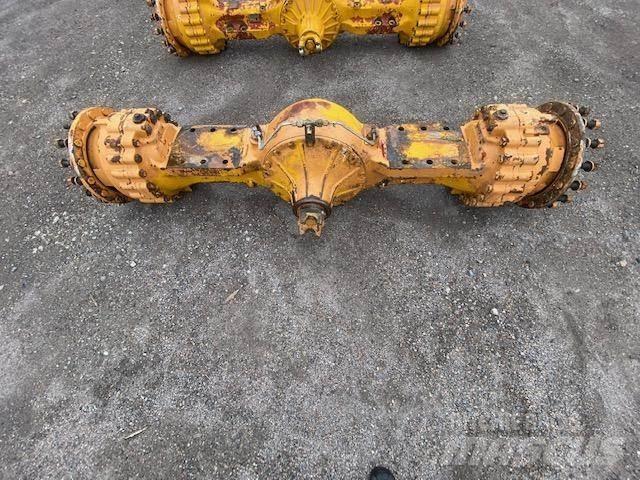 CASE 821 c axles Άξονες