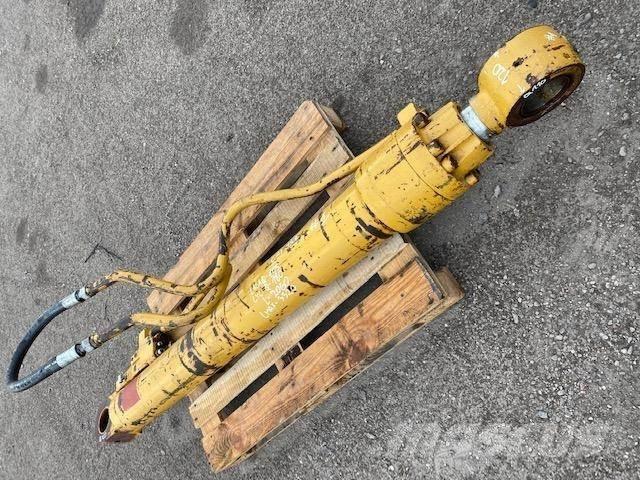 CAT 330 c , l-2060mm Υδραυλικά