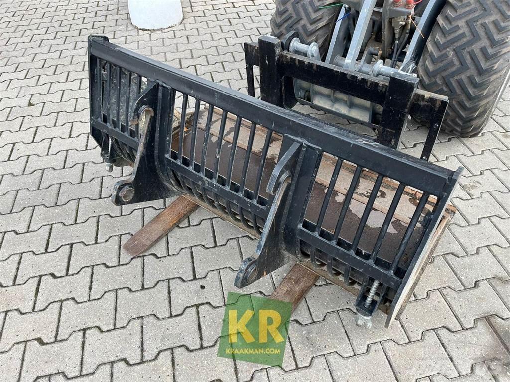 GiANT D332 Εμπρόσθιοι φορτωτές και σκαπτικά