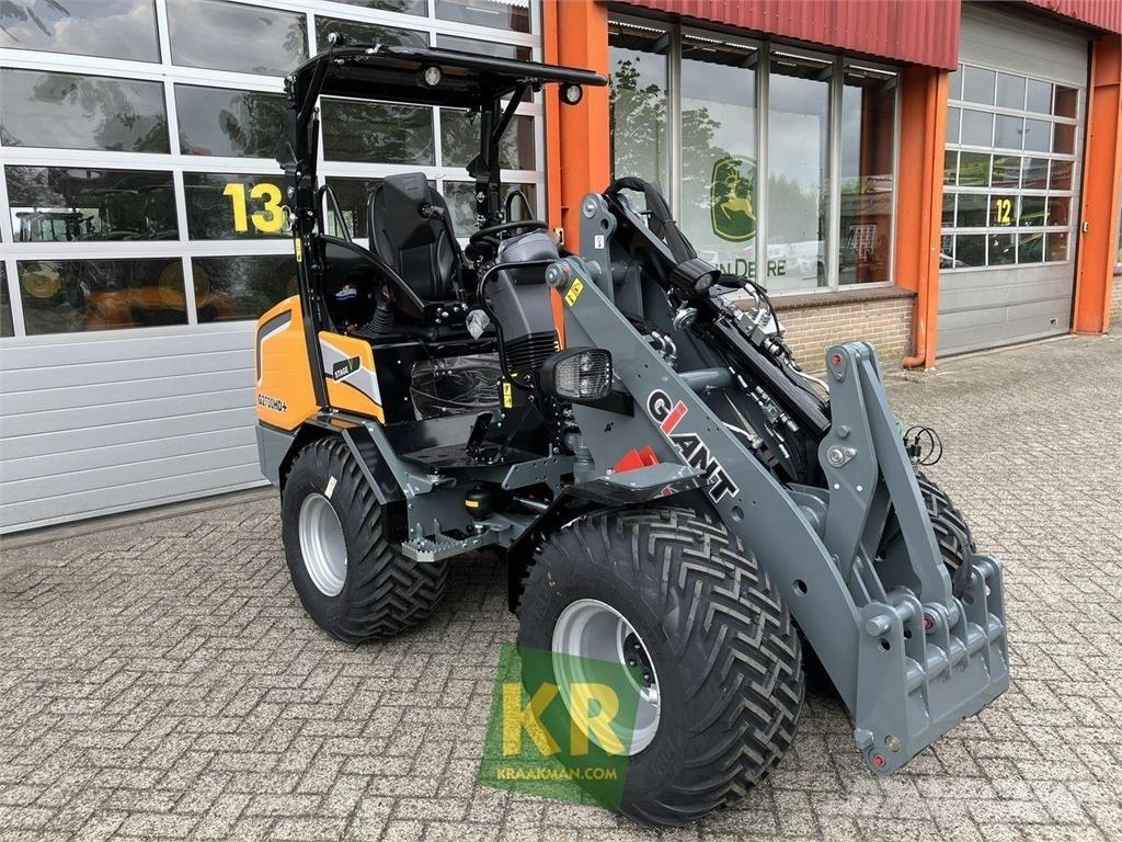 GiANT G2700 HD Εμπρόσθιοι φορτωτές και σκαπτικά