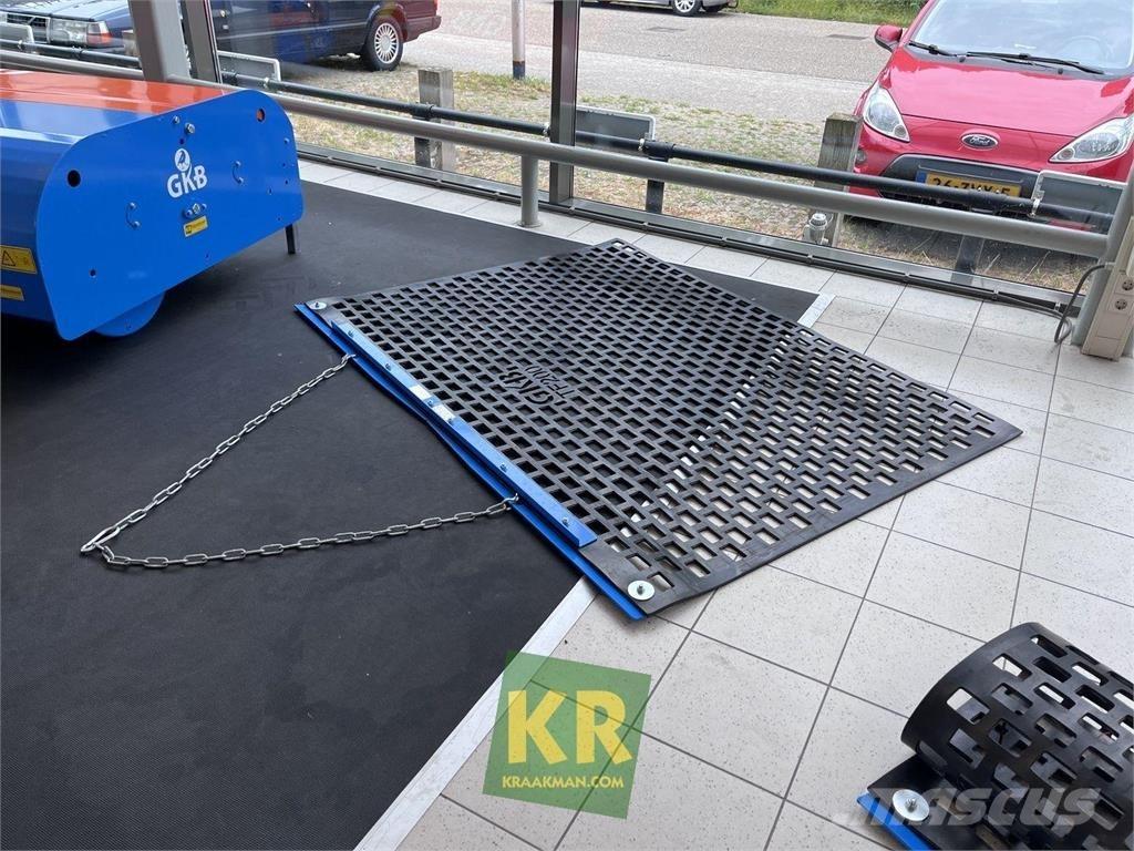  GKB Topfinish Άλλα μηχανήματα φροντίδας εδάφους