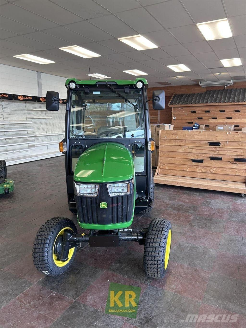 John Deere 2032R Τρακτέρ μικρών διαστάσεων