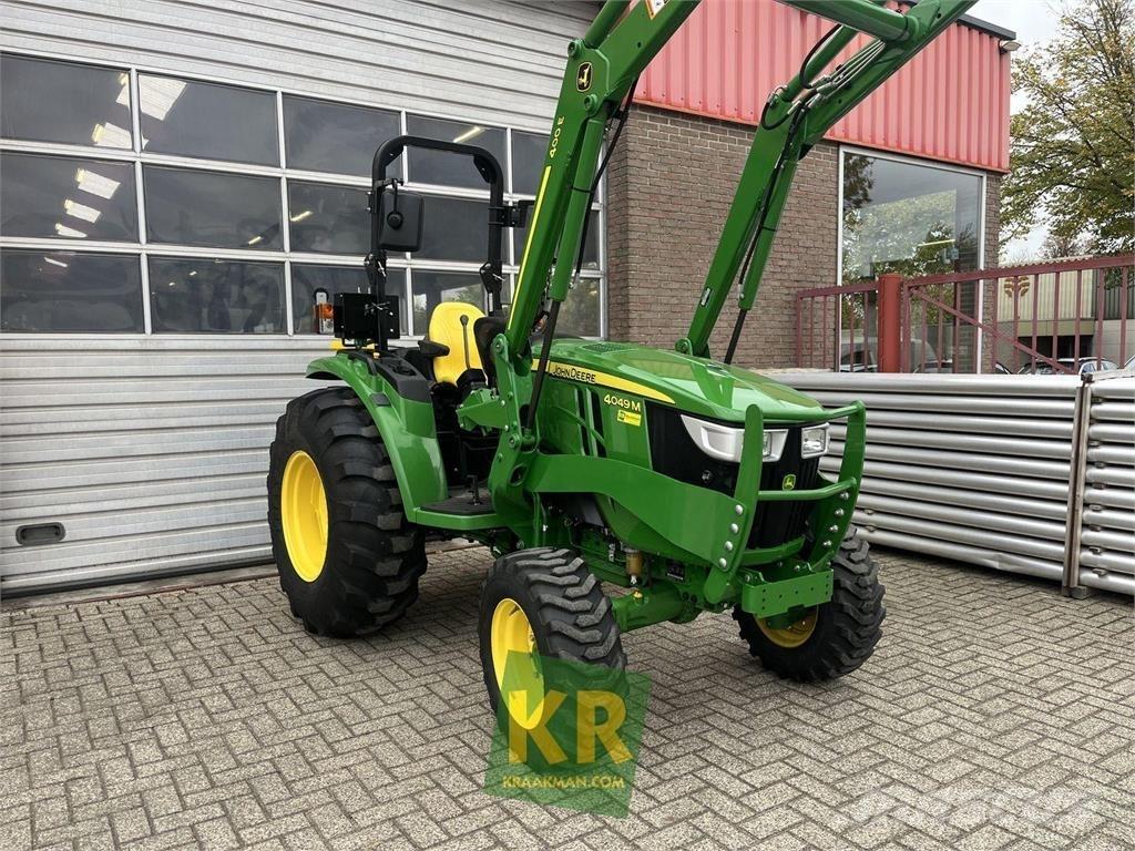 John Deere 4049M Τρακτέρ μικρών διαστάσεων