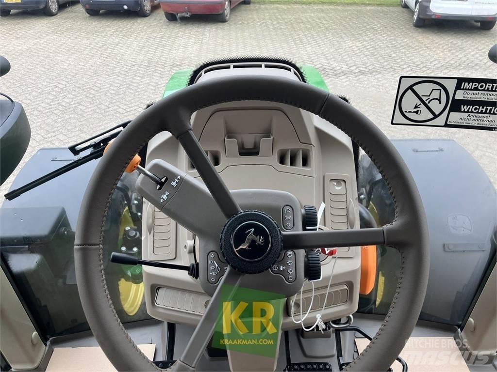 John Deere 6090M Τρακτέρ