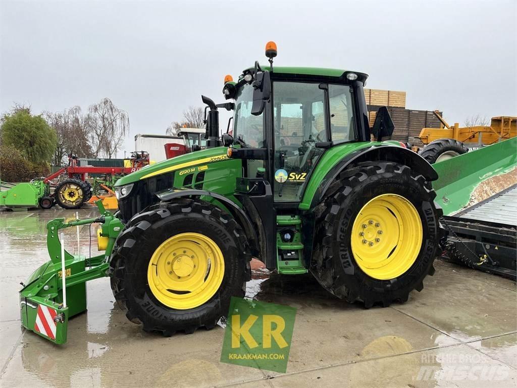 John Deere 6120M Τρακτέρ