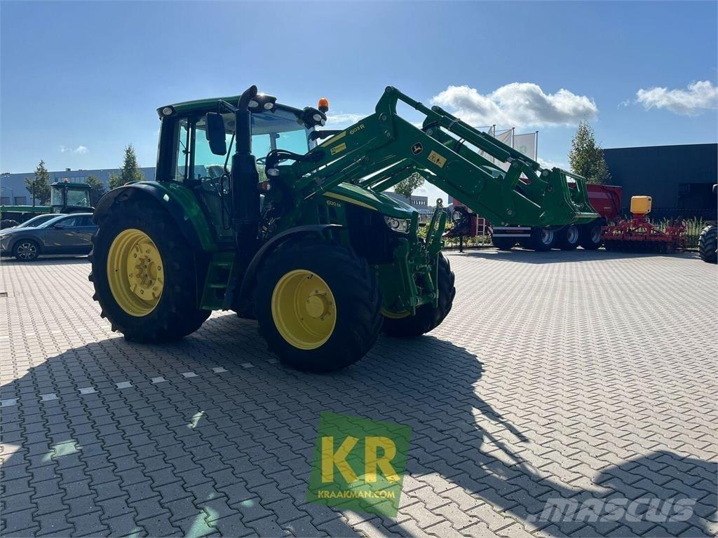John Deere 6120M Τρακτέρ