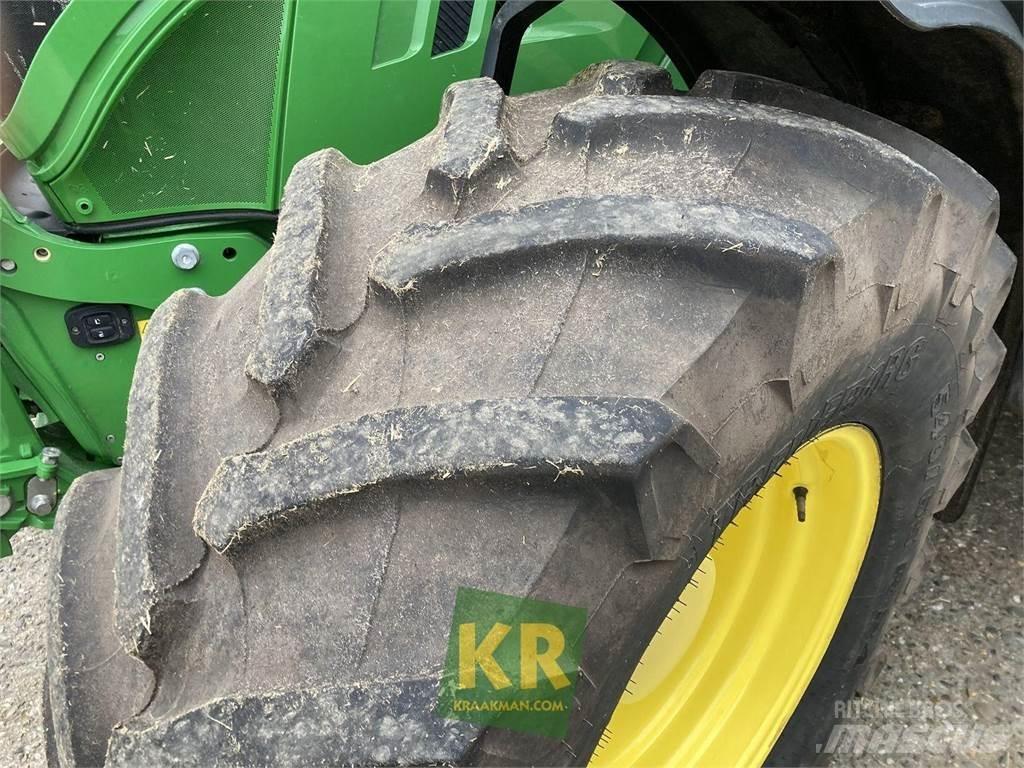 John Deere 6130R Τρακτέρ