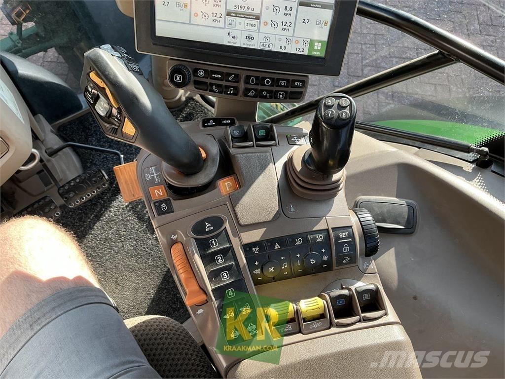 John Deere 6130R Τρακτέρ