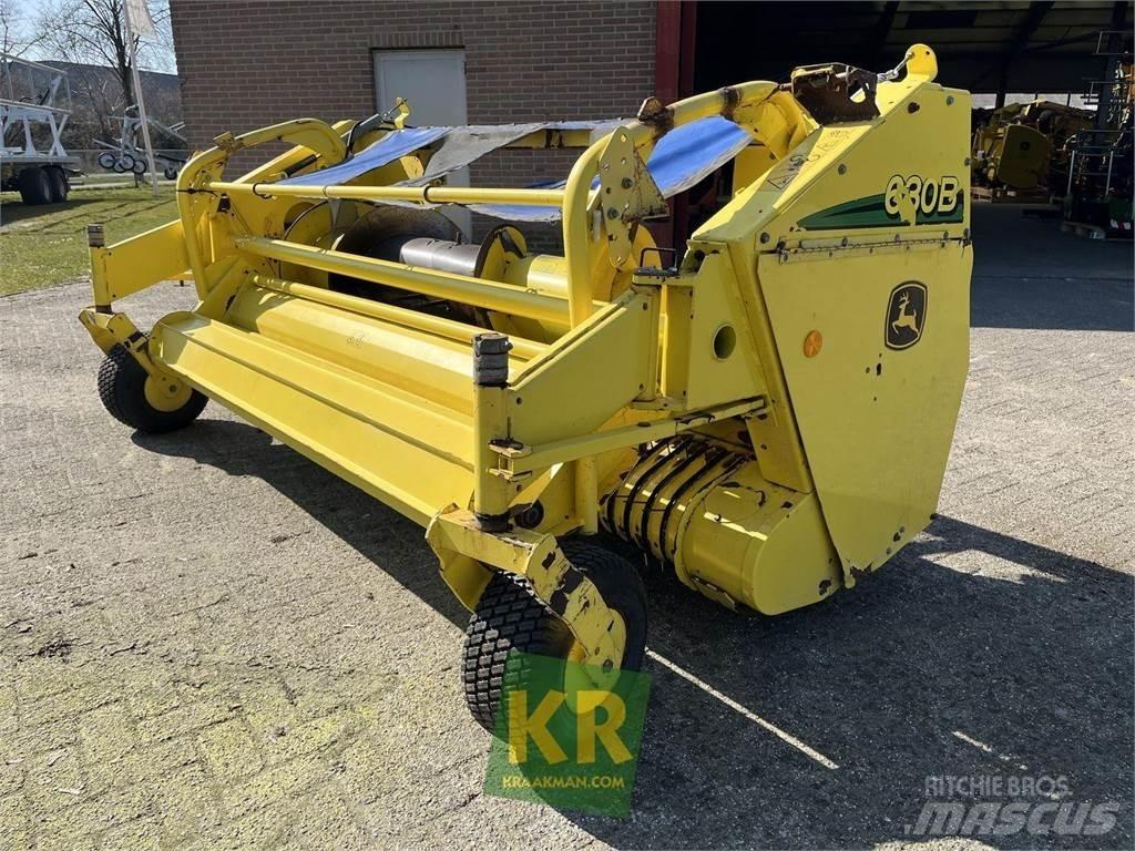 John Deere 630B Αξεσουάρ μηχανών σανού και χορτονομής