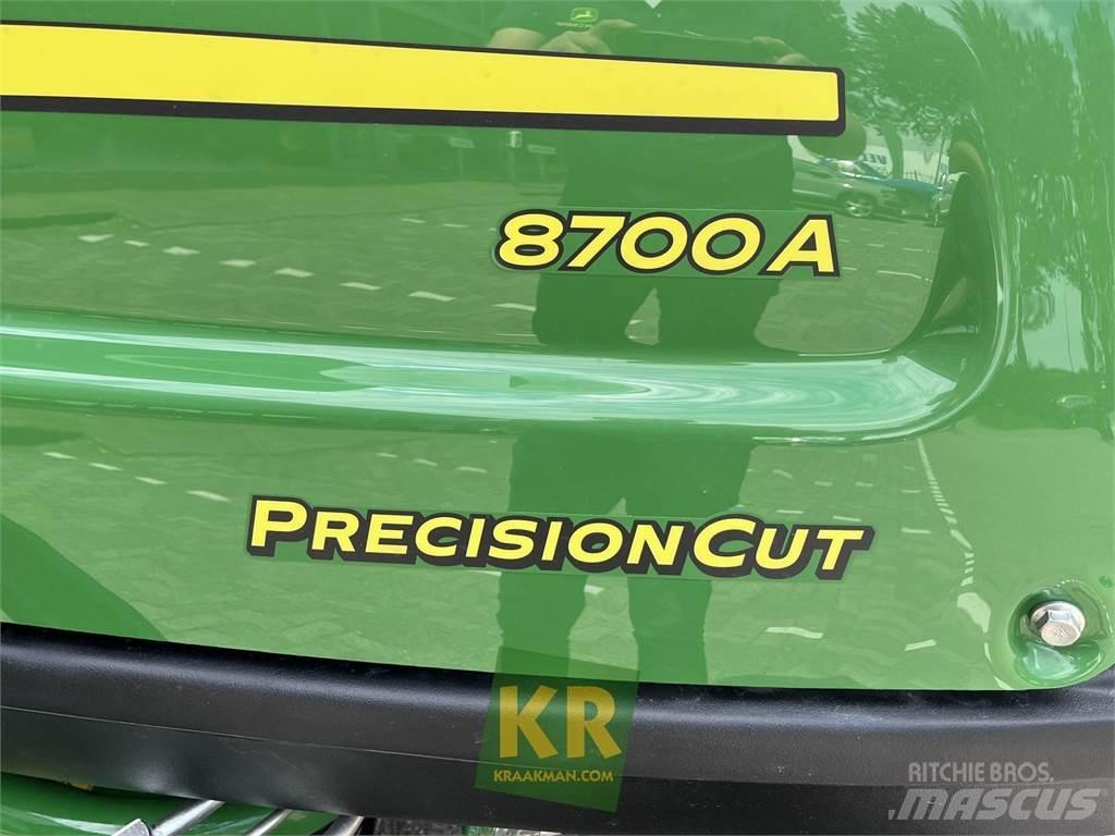 John Deere 8700A Χορτοκοπτικά γηπέδων με γκαζόν