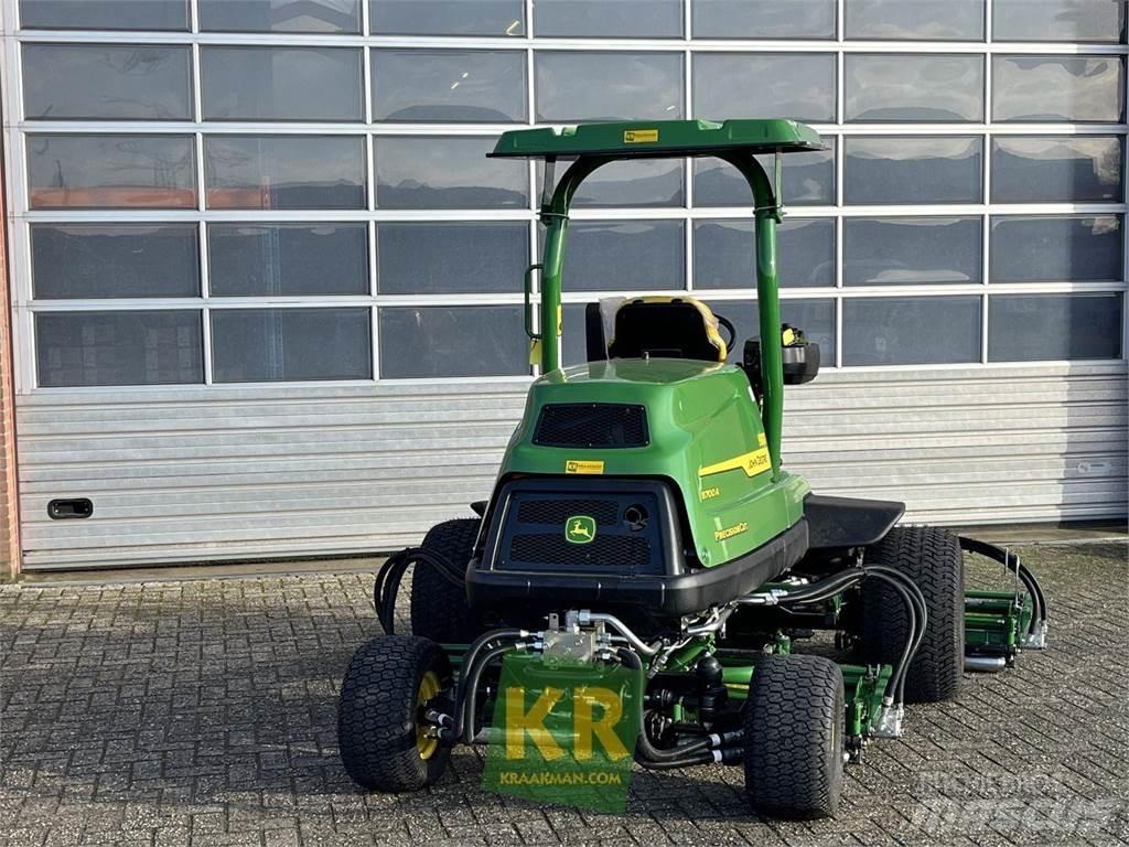 John Deere 8700A Χορτοκοπτικά γηπέδων με γκαζόν