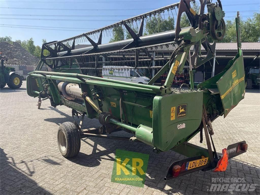 John Deere CTS Θεριζοαλωνιστικές μηχανές
