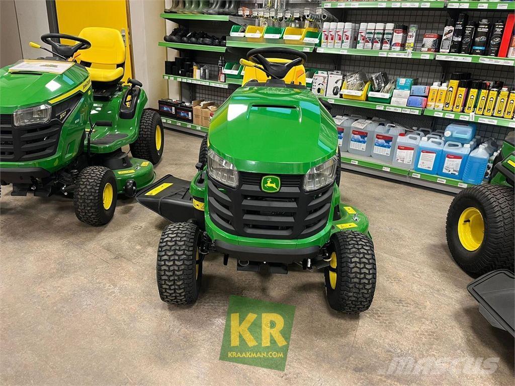 John Deere X107 Χορτοκοπτικά με καθιστό χειριστή