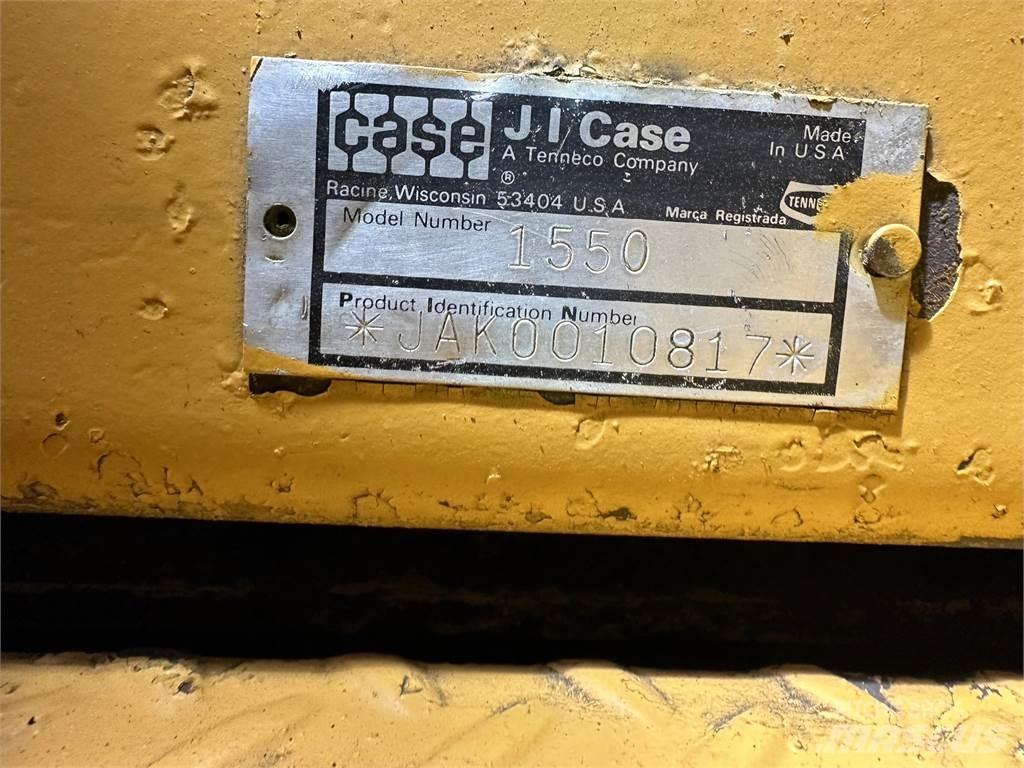 CASE 1550 Μπουλντόζες με ερπύστριες