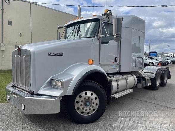 Kenworth T800 Τράκτορες