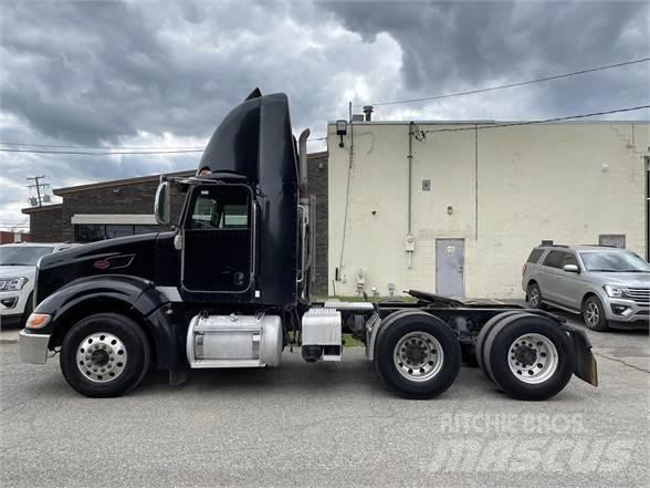 Peterbilt 386 Τράκτορες