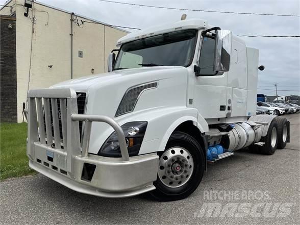 Volvo VNL64T630 Τράκτορες