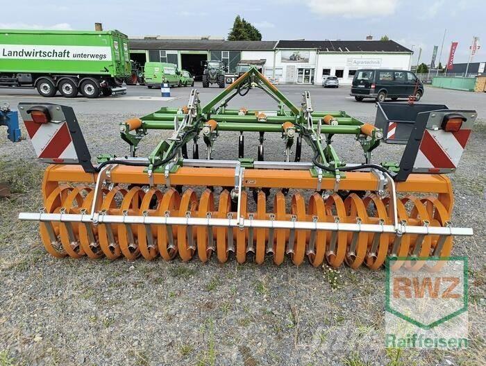 Amazone Cenio 3000 Καλλιεργητές - Ρίπερ