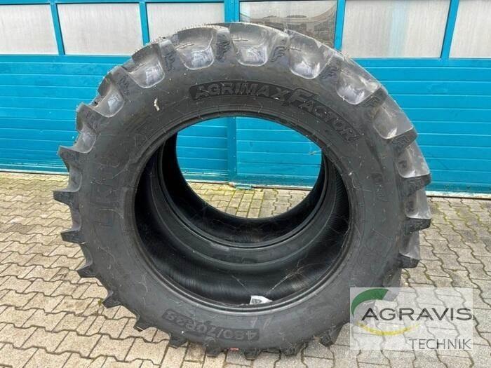 BKT 480/70-R38 Ελαστικά και ζάντες