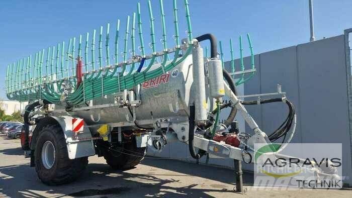 Briri VTW 8000 Διασκορπιστές κοπριάς