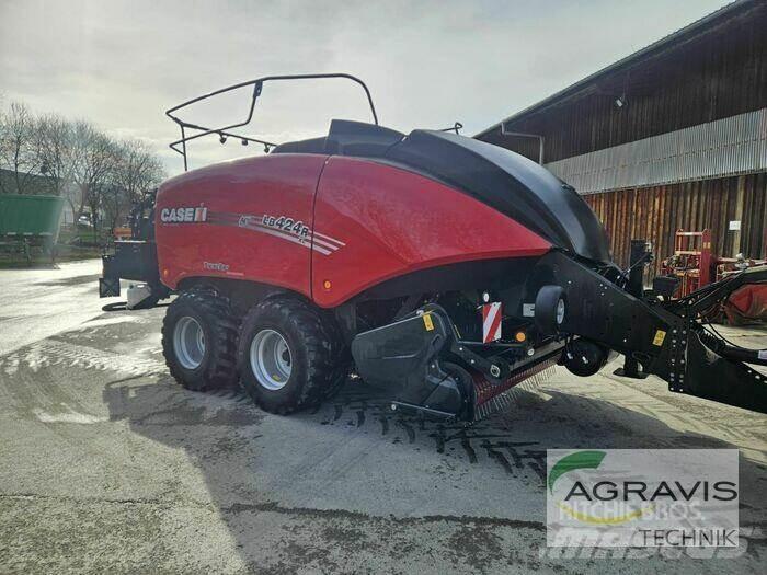Case IH LB 424 R RL6 Πρέσες τετράγωνων δεμάτων