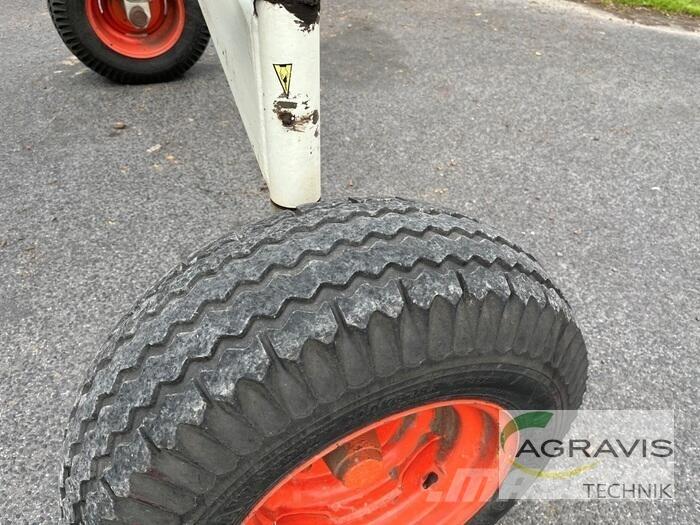 CLAAS LINER 780 L Τσουγκράνες και χορτοξηραντικές μηχανές