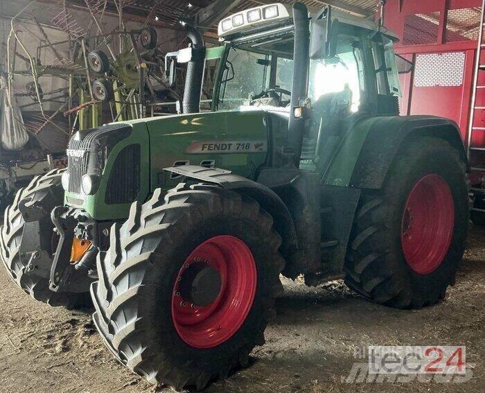 Fendt 718 Com3 Τρακτέρ