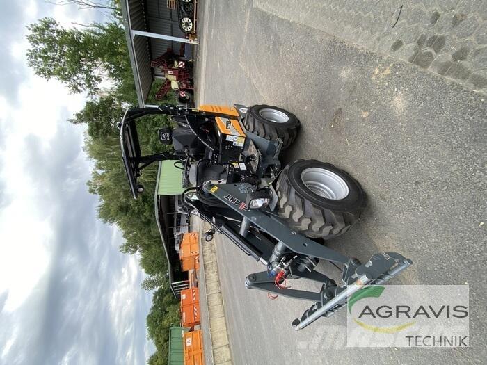 GiANT G1500 Φορτωτές με λάστιχα (Τροχοφόροι)