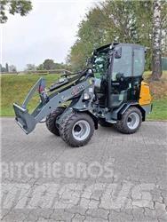 GiANT G2300 HD Φορτωτές με λάστιχα (Τροχοφόροι)