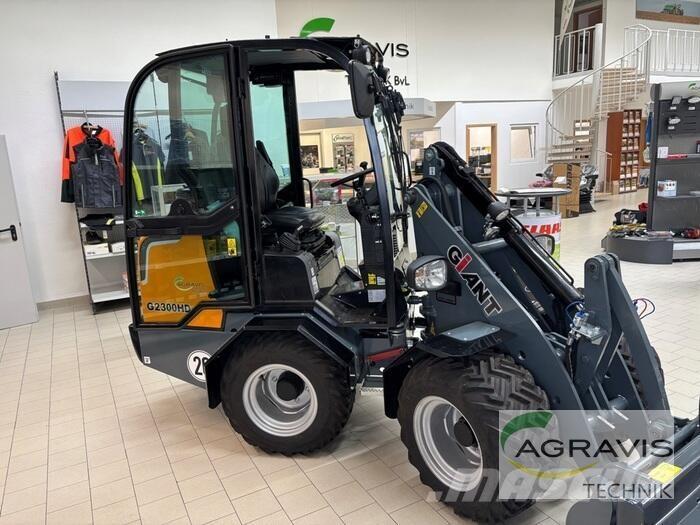 GiANT G2300 HD Φορτωτές με λάστιχα (Τροχοφόροι)
