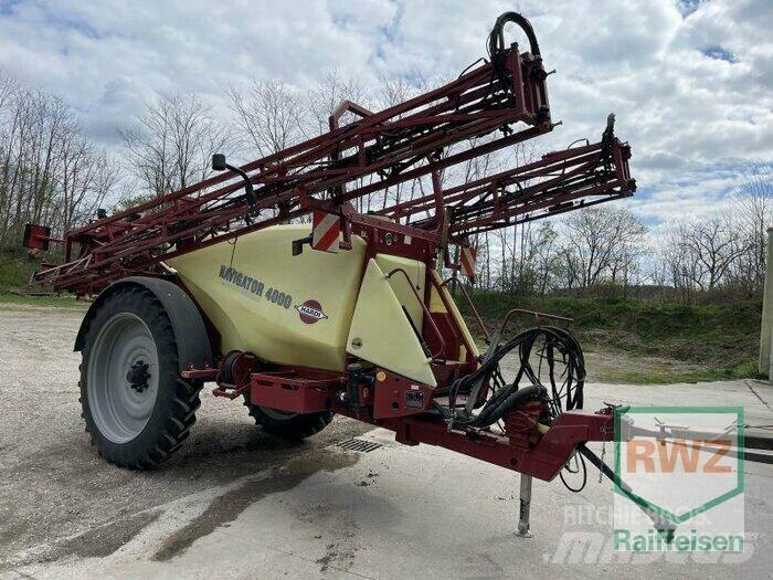 Hardi Navigator 4000 Ρυμουλκούμενα ψεκαστικά