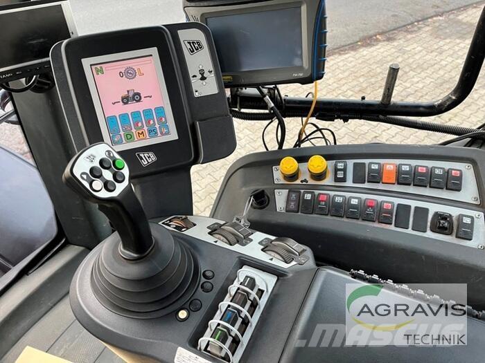 JCB 8310 Συστήματα τηλεχειρισμού για τη γεωργία