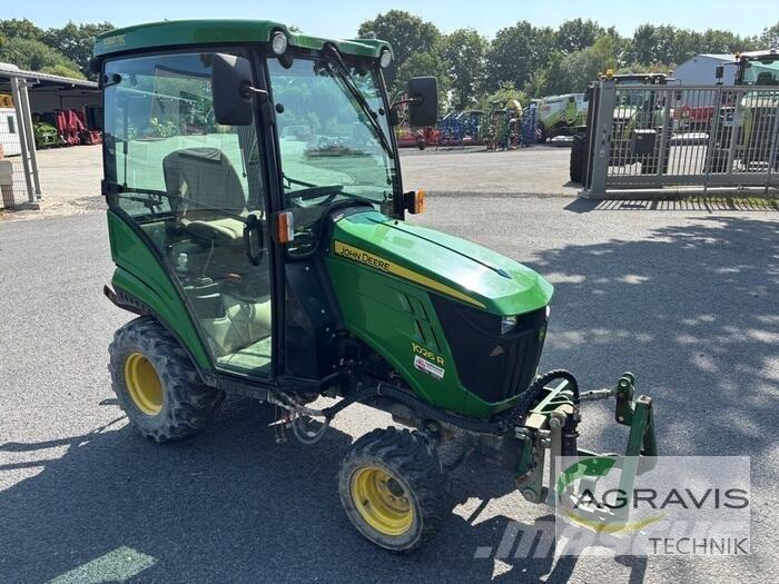 John Deere 1026 R Τρακτέρ