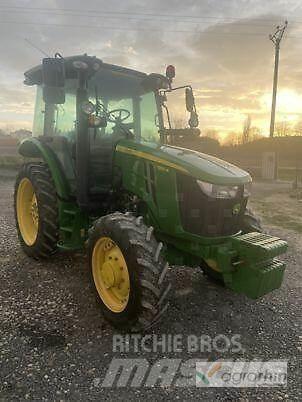 John Deere 5100R Τρακτέρ