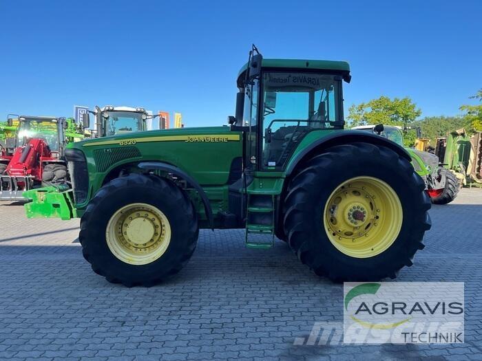 John Deere 8320 Τρακτέρ
