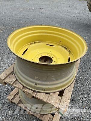John Deere R38 + R28 Ελαστικά και ζάντες