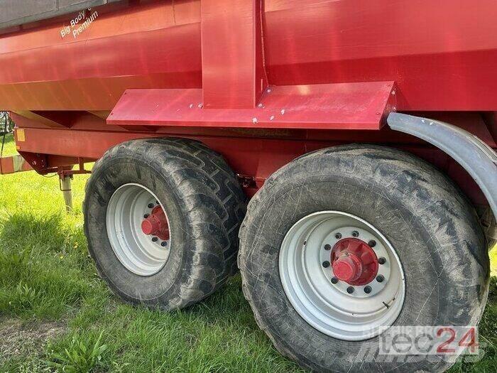 Krampe BigBody 650 Ανατρεπόμενες ρυμούλκες